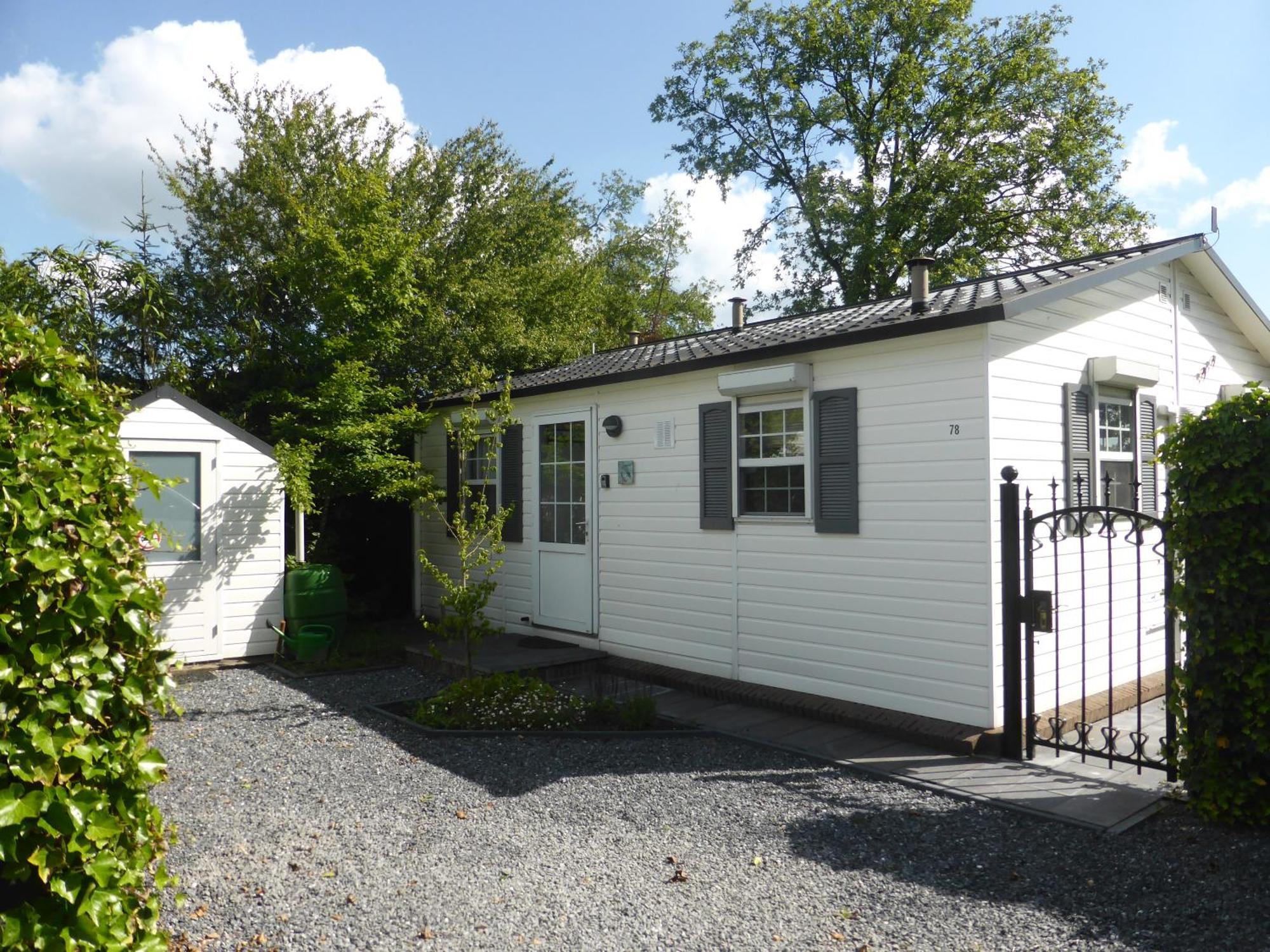 Vakantiehuis Appelvink, Toplocatie In Bosrijke Omgeving โอสเตอร์ไวก์ ภายนอก รูปภาพ